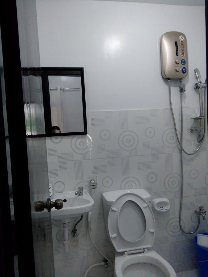 Chelle'S Apartelle - Inn El Nido Buitenkant foto